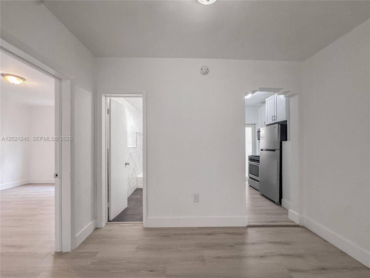 955 Bay Dr , Unit 2, Miami Beach, FL 33141 Photo