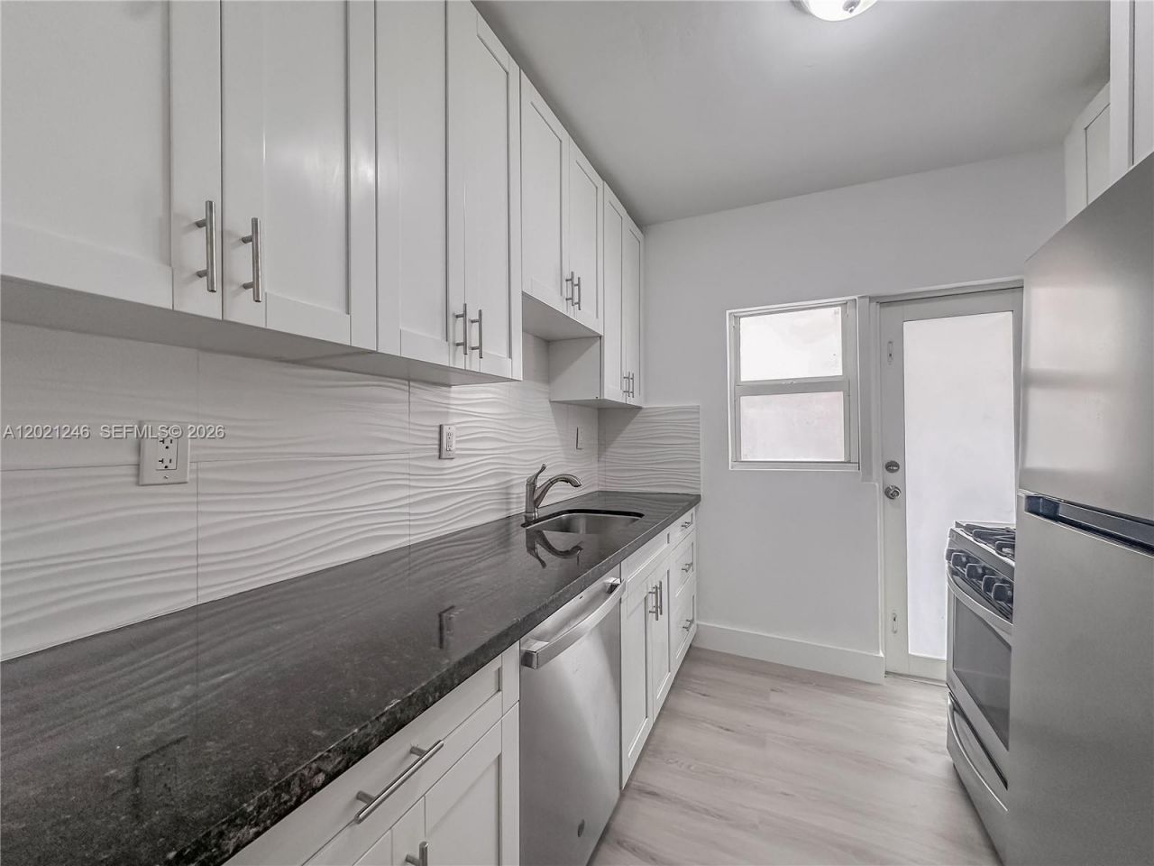 955 Bay Dr , Unit 2, Miami Beach, FL 33141 Photo