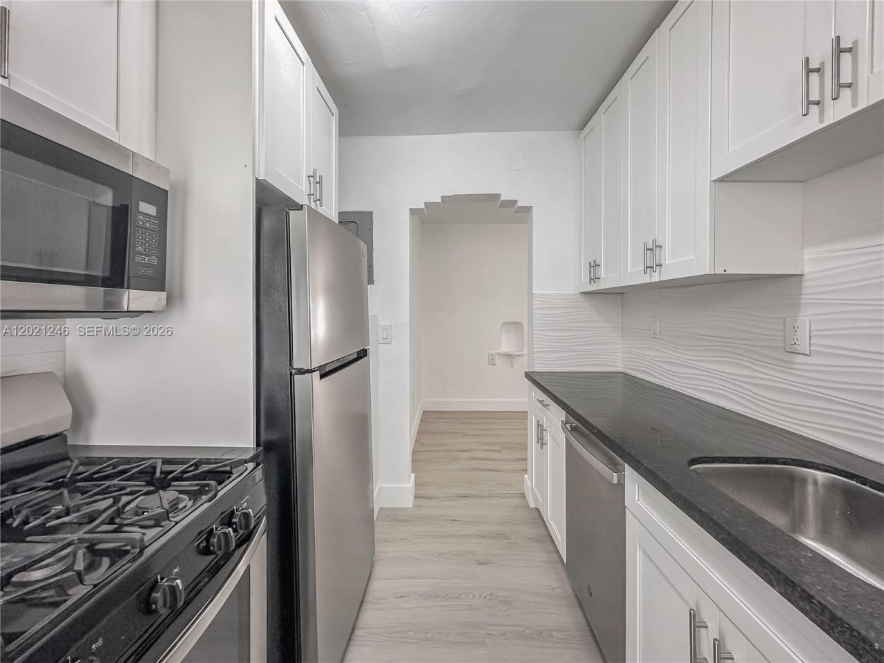 955 Bay Dr , Unit 2, Miami Beach, FL 33141 Photo