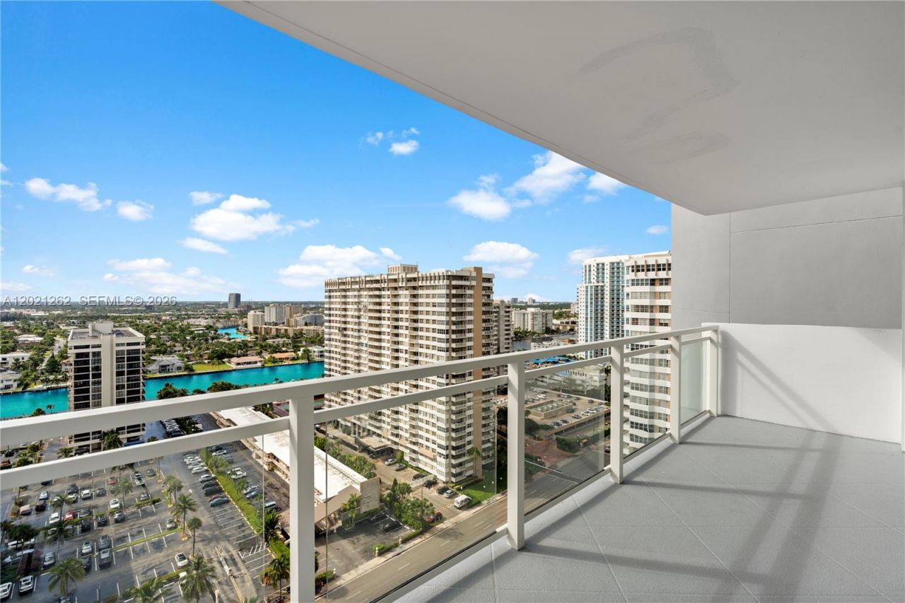 2030 S Ocean Drive , Unit 2127, Hallandale Beach, FL 33009 Photo