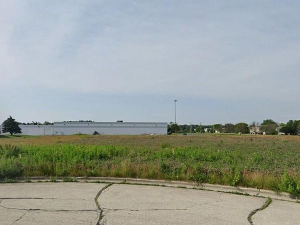 2525 Norwood Ct, Racine, WI 53403