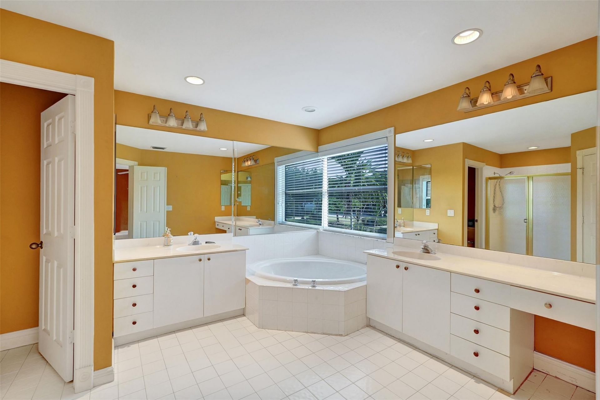 10902 Tamoron Lane, Boca Raton, FL 33498 Photo