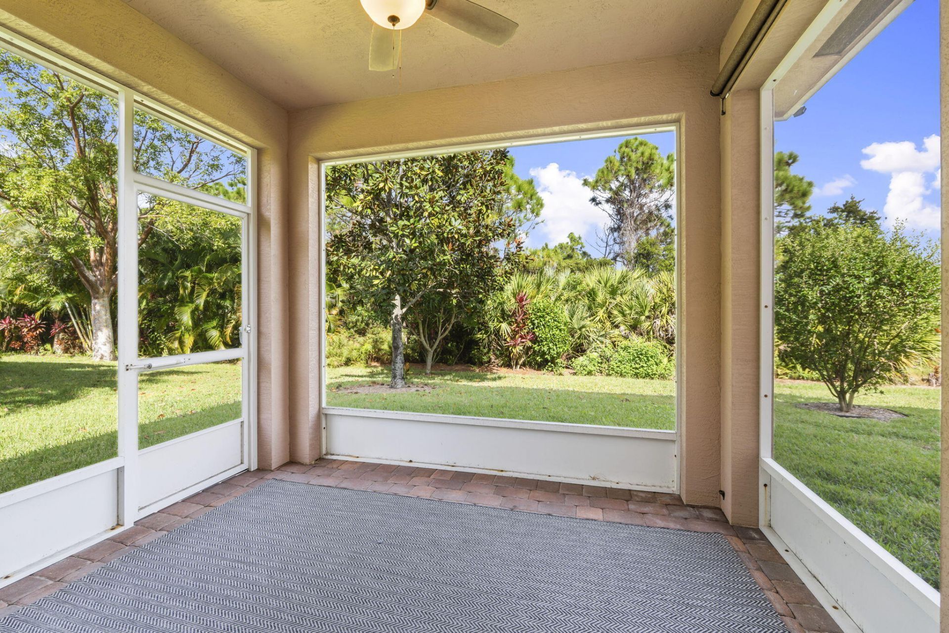 505 NW Windflower Terrace, Jensen Beach, FL 34957 Photo