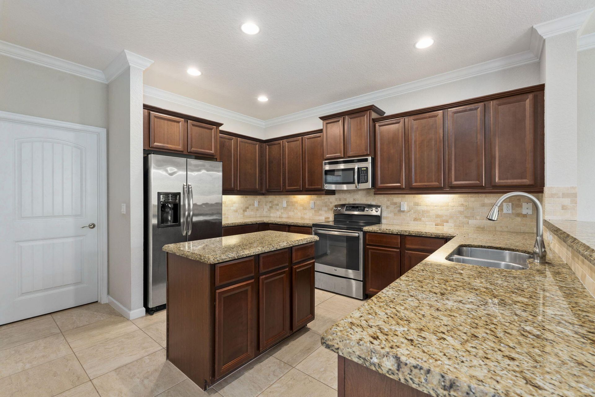 505 NW Windflower Terrace, Jensen Beach, FL 34957 Photo