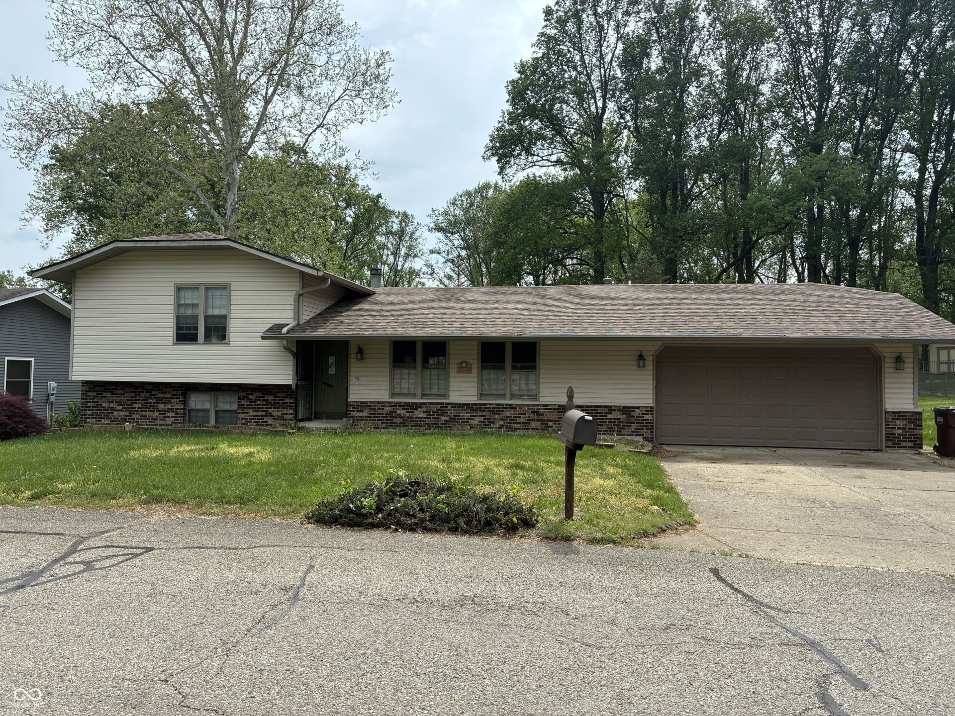 2380 Legendary Drive, Martinsville, IN 46151 Main Photo