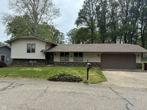 2380 Legendary Drive, Martinsville, IN 46151