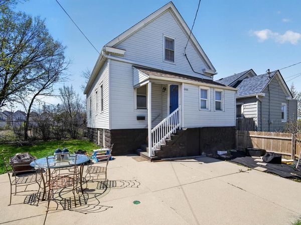 2469 Chase AVENUE, Milwaukee, WI 53207
