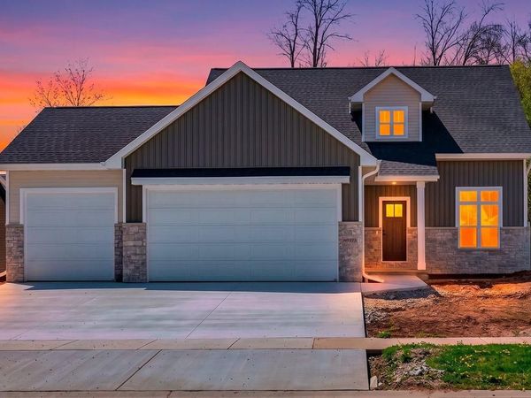 N9273 CONSTELLATION DRIVE, Appleton, WI 54915