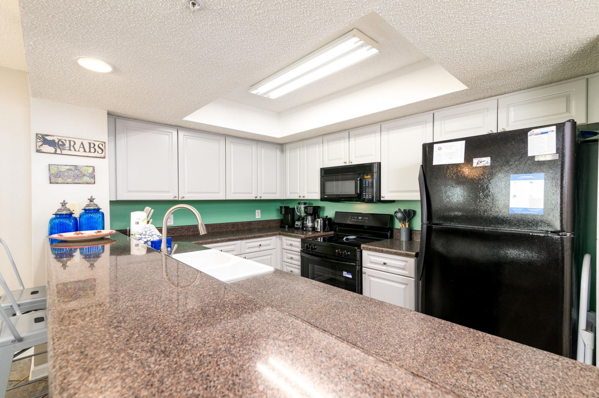 201 W Arctic Avenue Photo 20