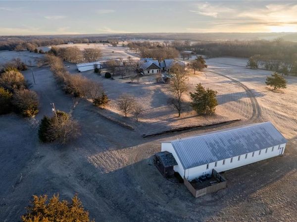 1922 Bethel Cannon Road , Whitewright, TX 75491