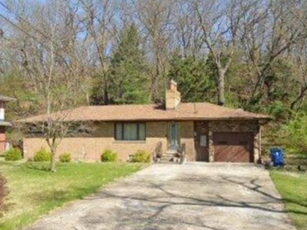 7626 Forest Avenue , Gary, IN 46403