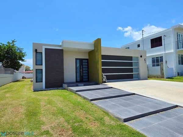 110 CARR, Aguadilla, PR 00603