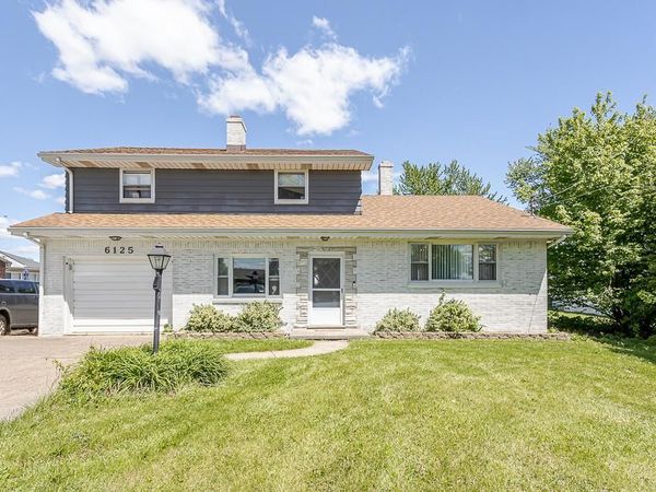 6125 Seaman Road, Oregon, OH 43616