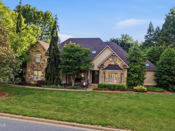 500 Magnolia Ridge Drive, Jonesborough, TN 37659