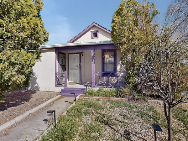 1204 Edith Boulevard SE, Albuquerque, NM 87102