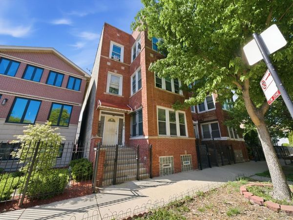 2736 NW Francis Place, Chicago, IL 60647