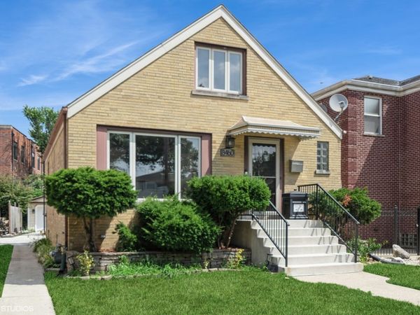 8460 River Grove Avenue , River Grove, IL 60171