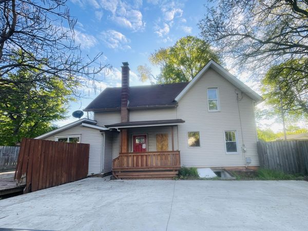 412 Quarry Street, Jackson, MI 49201