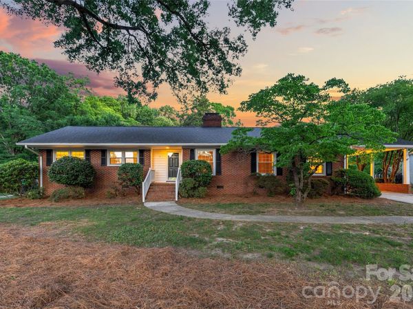 5430 Finsbury Place, Charlotte, NC 28211