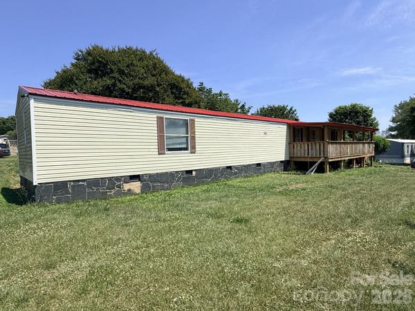 2330 Springdale Drive , Newton, NC 28658