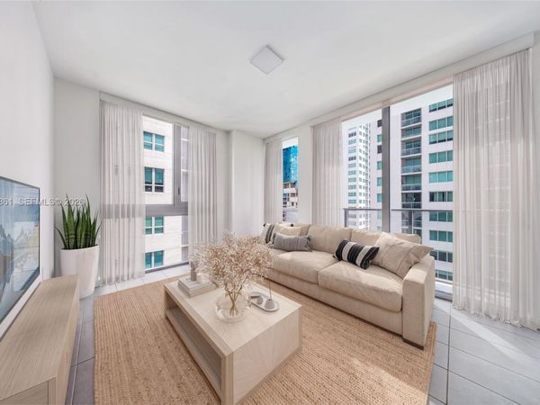 227 NE 2nd St , Unit 1909, Miami, FL 33132
