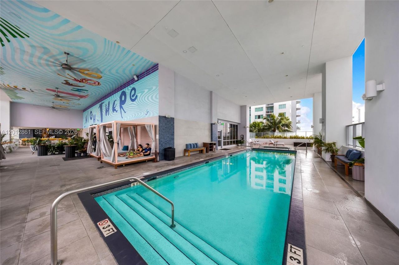227 NE 2nd St , Unit 1909, Miami, FL 33132 Photo
