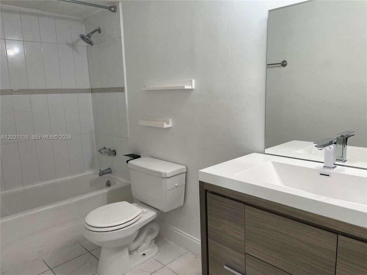 4920 NW 79th Ave, Unit 212, Doral, FL 33166 Photo