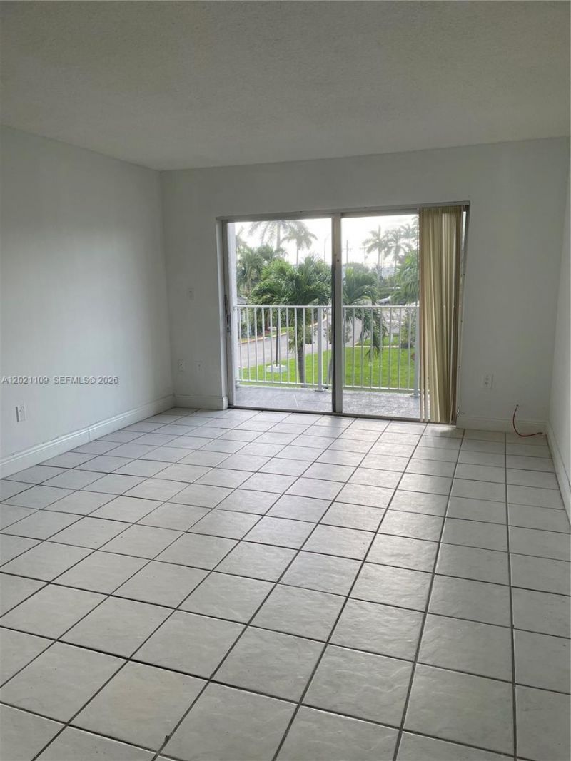 4920 NW 79th Ave, Unit 212, Doral, FL 33166 Photo