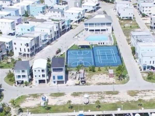 94825 Overseas Hwy 116 , Key Largo, FL 33037