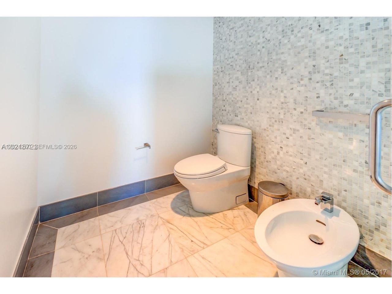 200 Biscayne Boulevard Way , Unit 3404, Miami, FL 33131 Photo
