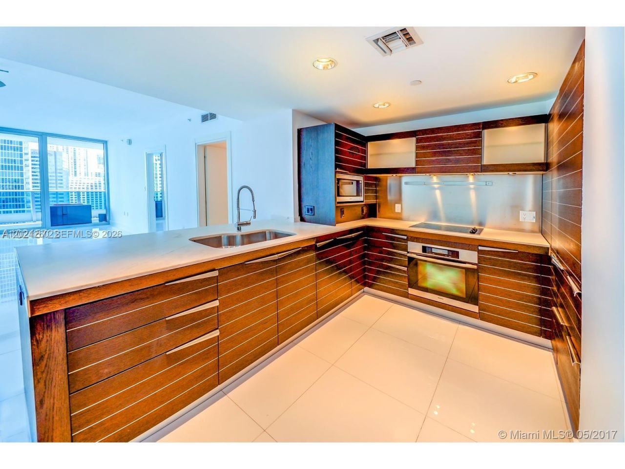 200 Biscayne Boulevard Way , Unit 3404, Miami, FL 33131 Photo