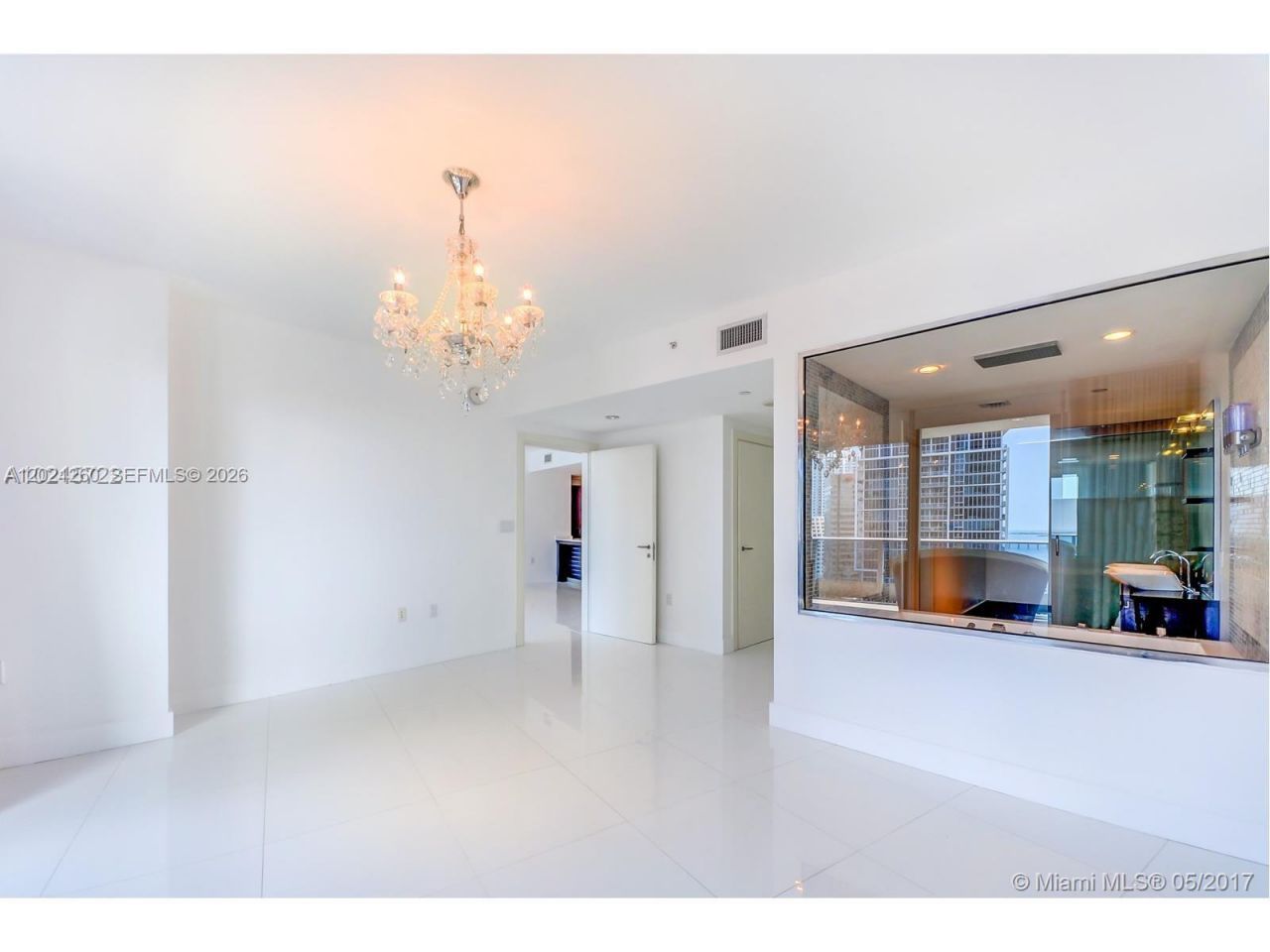 200 Biscayne Boulevard Way , Unit 3404, Miami, FL 33131 Photo