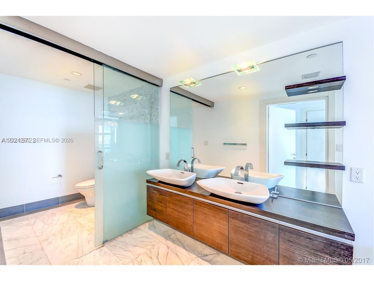 200 Biscayne Boulevard Way , Unit 3404, Miami, FL 33131 Photo