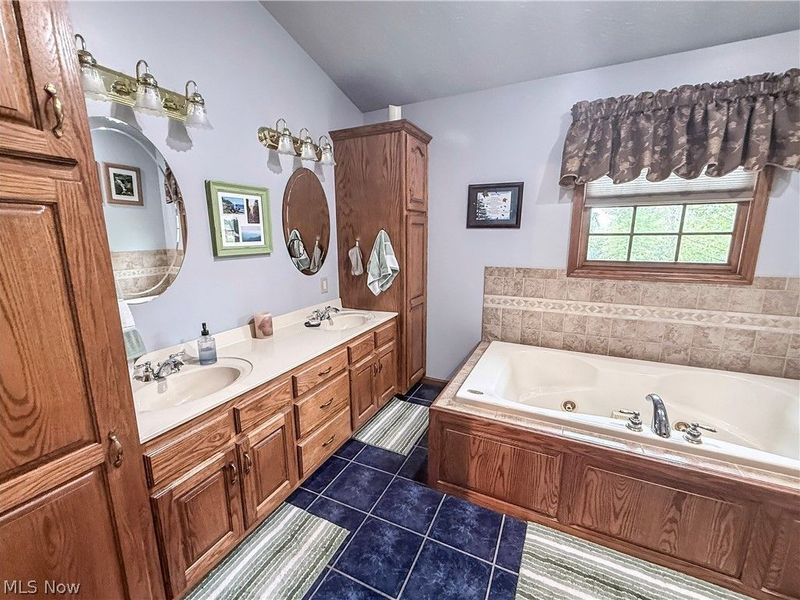 247 Spence Road, Belpre, OH 45714 Photo 35