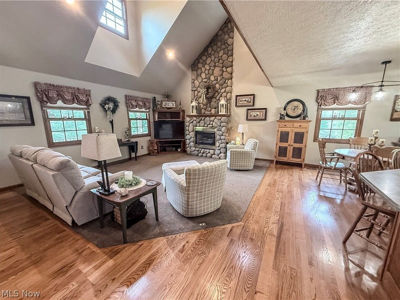247 Spence Road, Belpre, OH 45714 Photo 9