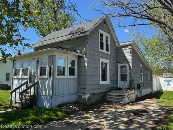 4212 1st Street, Brown City, MI 48416