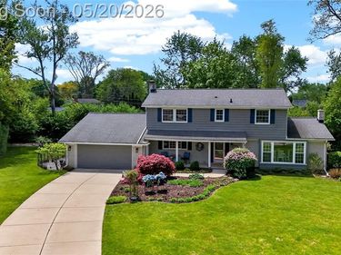 3717 Tyrconnel Court, West Bloomfield Twp, MI 48323