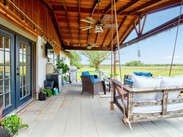 3781 Fm 151, Whitewright, TX 75491