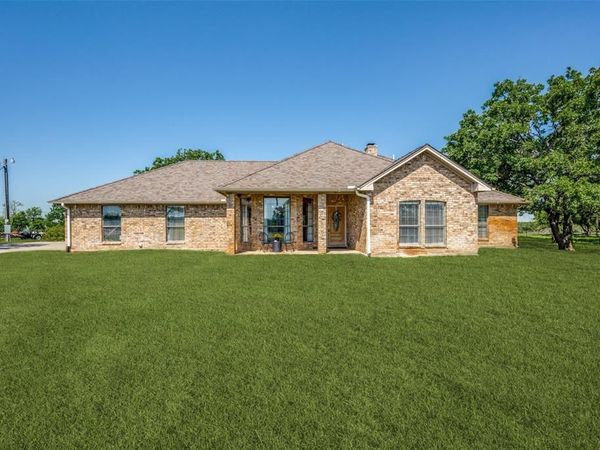 778 County Road 3141, Decatur, TX 76234
