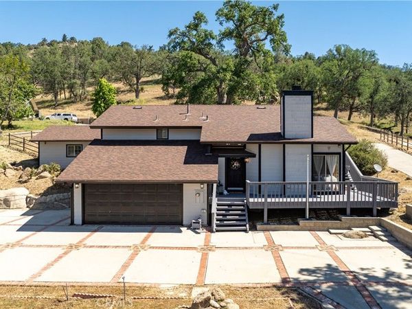 24360 Willow Pass Drive, Tehachapi, CA 93561
