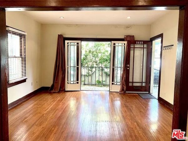 1431 N Las Palmas Avenue, Los Angeles, CA 90028
