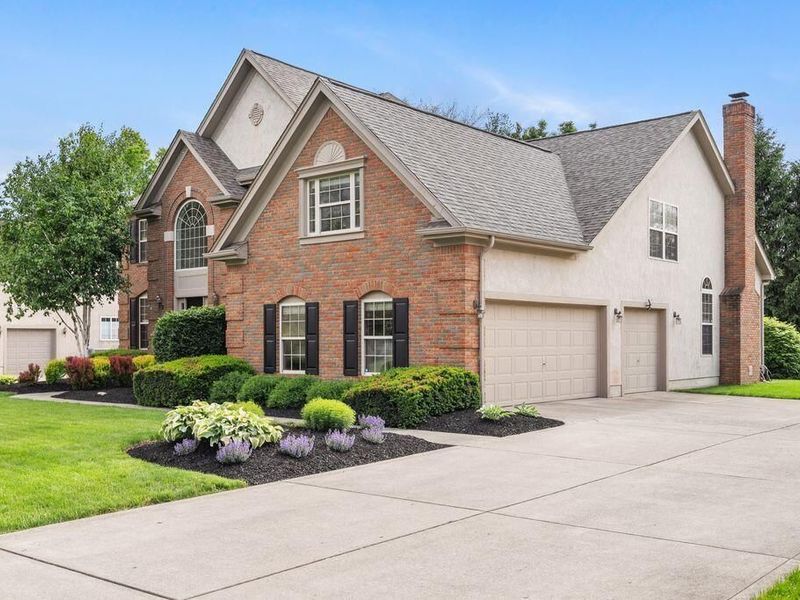 1255 Jensen Park Drive, New Albany, OH 43054 Photo 2