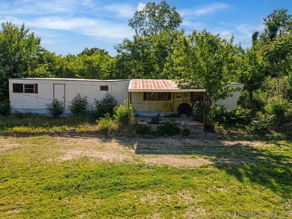 307 4th Street , Indianola, OK 74442