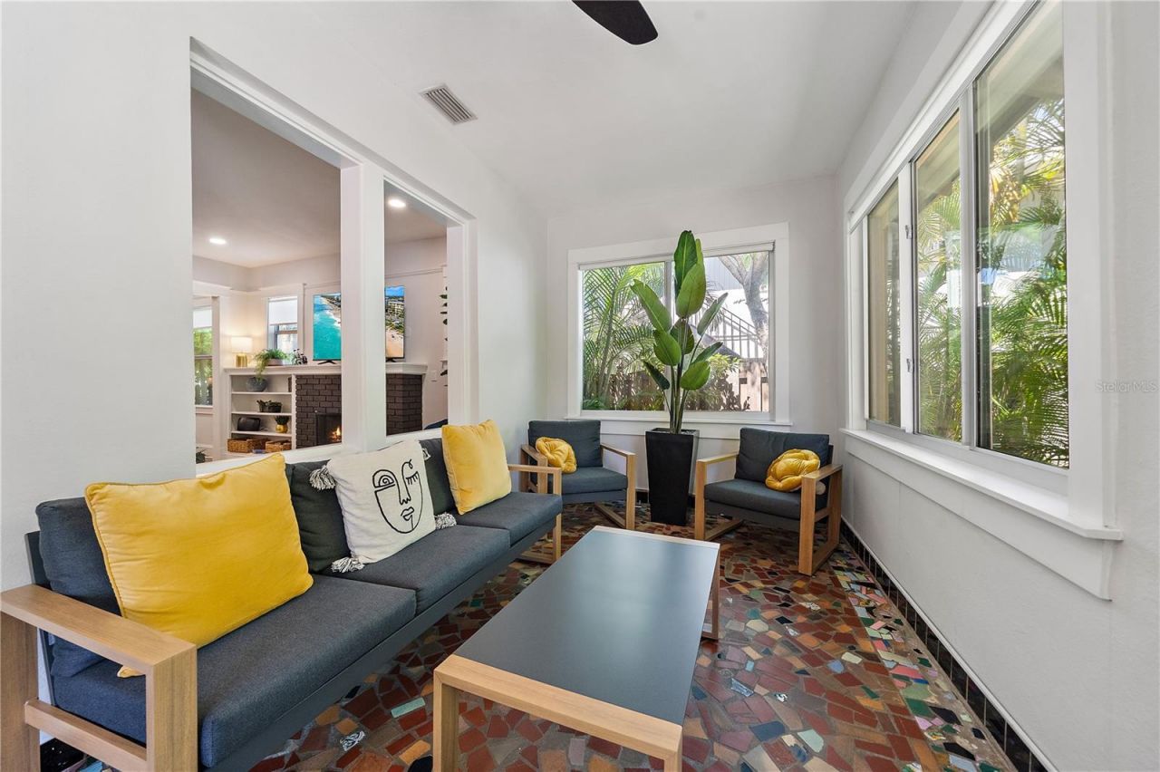 320 Ohio Place , Sarasota, FL 34236 Photo