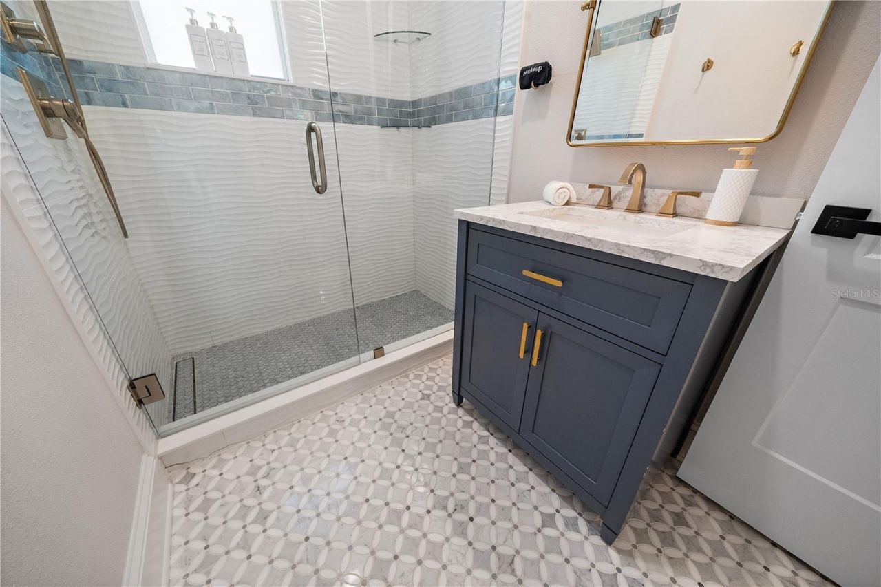 320 Ohio Place , Sarasota, FL 34236 Photo