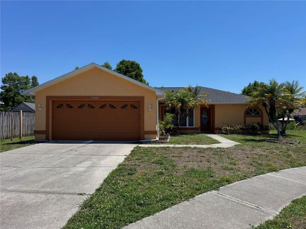 21606 ROSEWOOD COURT , LUTZ, FL 33549