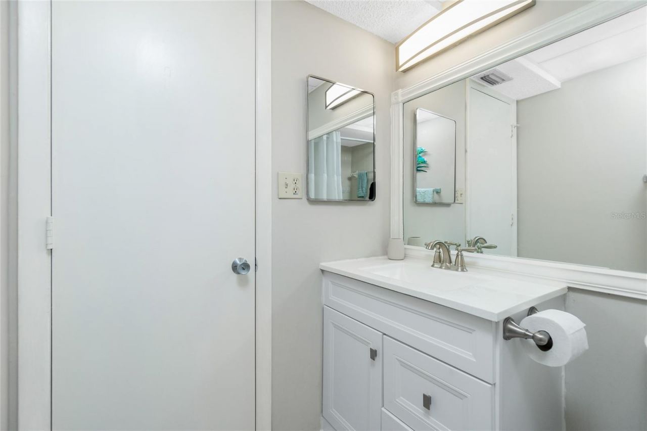 1358 Rock Dove Court, Unit 7, Punta Gorda, FL 33950 Photo