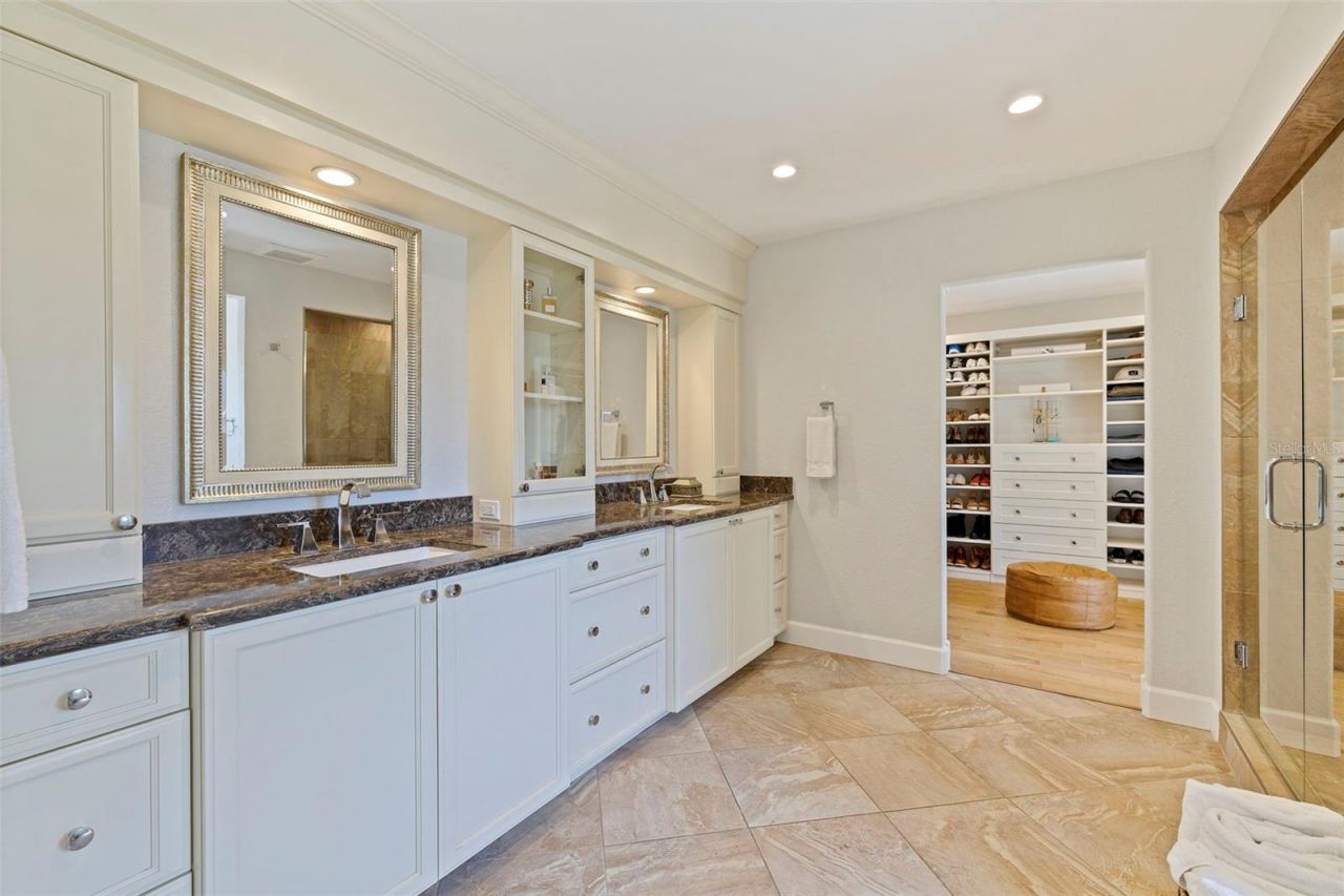 1101 Jungle Avenue N, Saint Petersburg, FL 33710 Photo