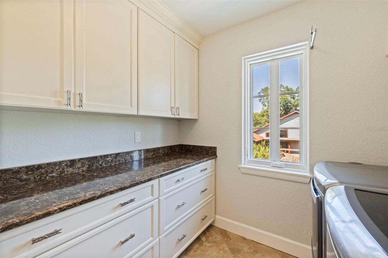 1101 Jungle Avenue N, Saint Petersburg, FL 33710 Photo