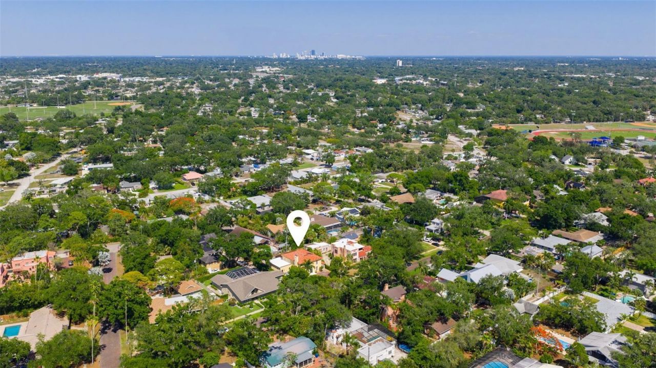 1101 Jungle Avenue N, Saint Petersburg, FL 33710 Photo